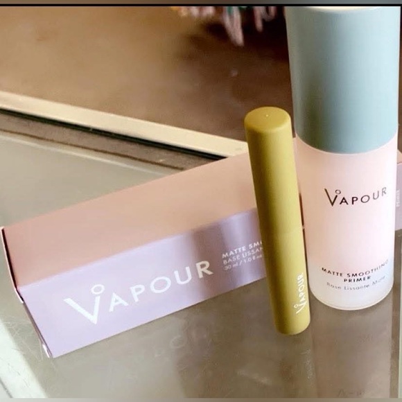 Beauty Makeup Set - Gold and Brown - Picture 2 of 4